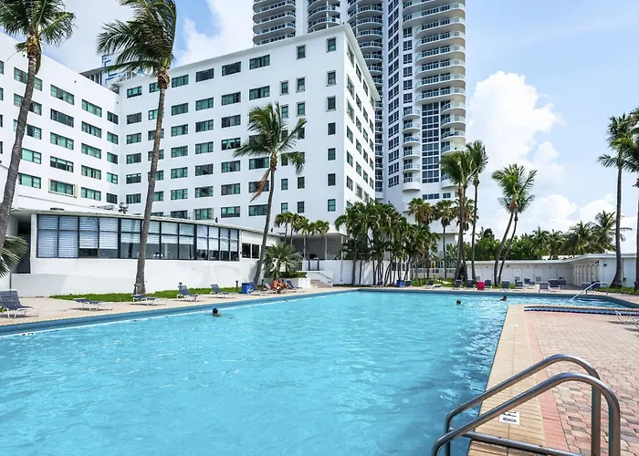 Ocean Front Units At Miami Beach